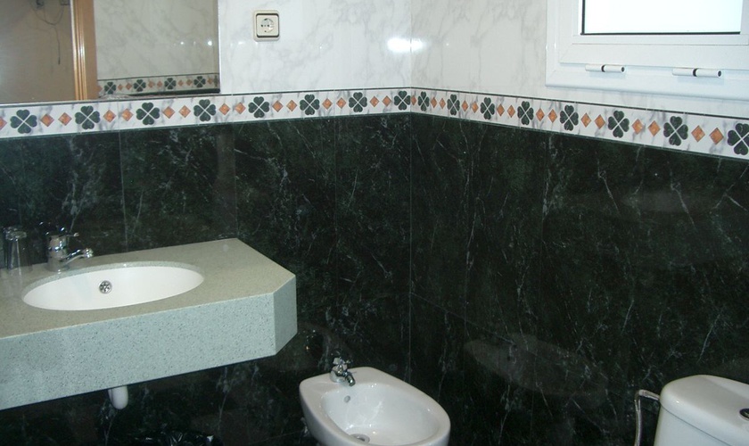 Triple Hotel Roma Reial Barcelona Triple Hotel Roma Reial Barcelona